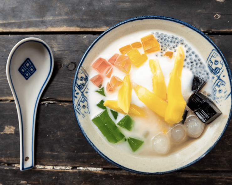 Hanoi: Food and Sightseeing Vespa Tour With 7 Tastings - Overview of the Vespa Tour