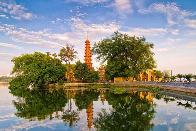 Hanoi Food & City Motorbike Tour - Traveler Limitations