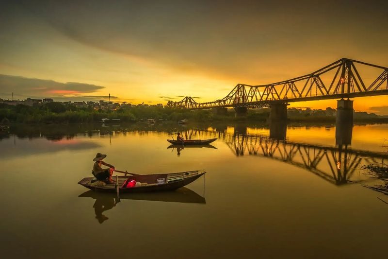 Hanoi Food Tour by Vintage Vespa - Choosing noon or evening