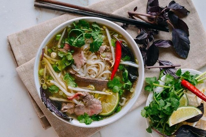 Hanoi Food Walking Tour - Local Food Tastings