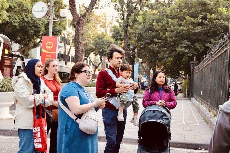 Hanoi: French Quarter with Coffee, History and Architecture Tour - What the pace feels like on foot