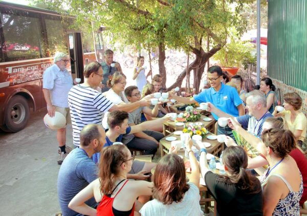 Hanoi: Full-Day Private Tam Coc Tour With Boat Ride & Lunch - Tour Details