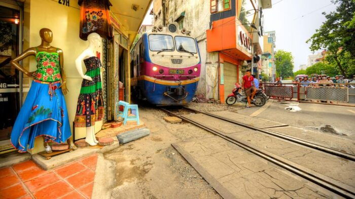 Hanoi: Guided City Tour - Discover the Heart of Vietnam - Logistics and Inclusions