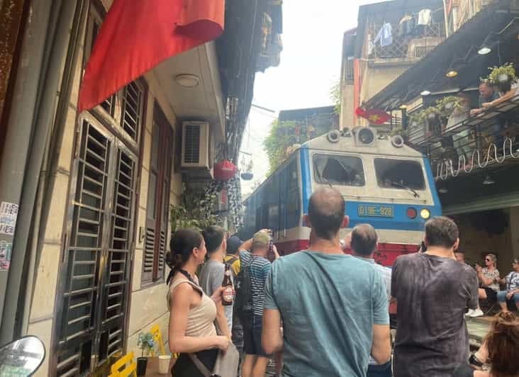 Hanoi: Guided Street Food Walking With the Train Street - Good To Know