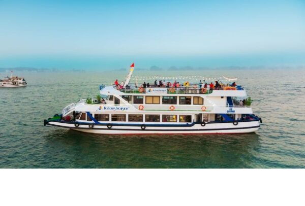 Hanoi: Ha Long Bay 1 Day With 5 Stars Cruise by Limousine - Important Considerations