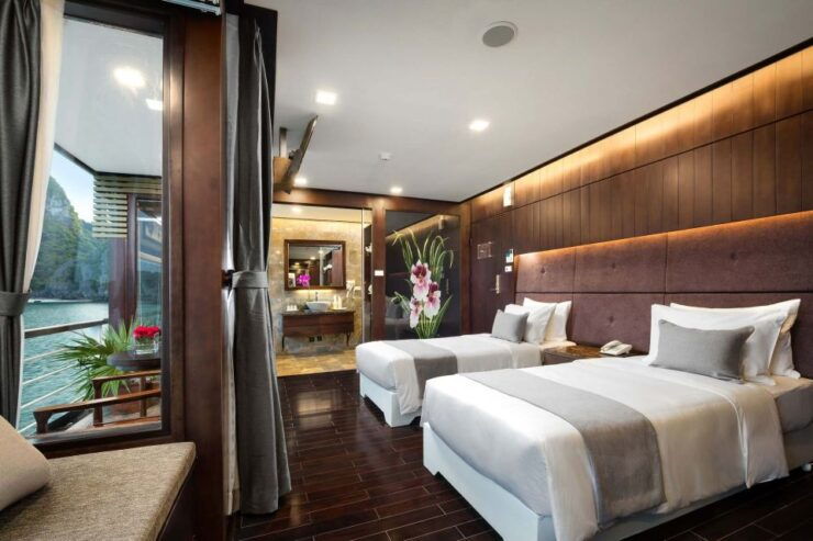Hanoi: Ha Long Bay 2-Day Luxury Cruise With Swimming - Cruise Itinerary Overview
