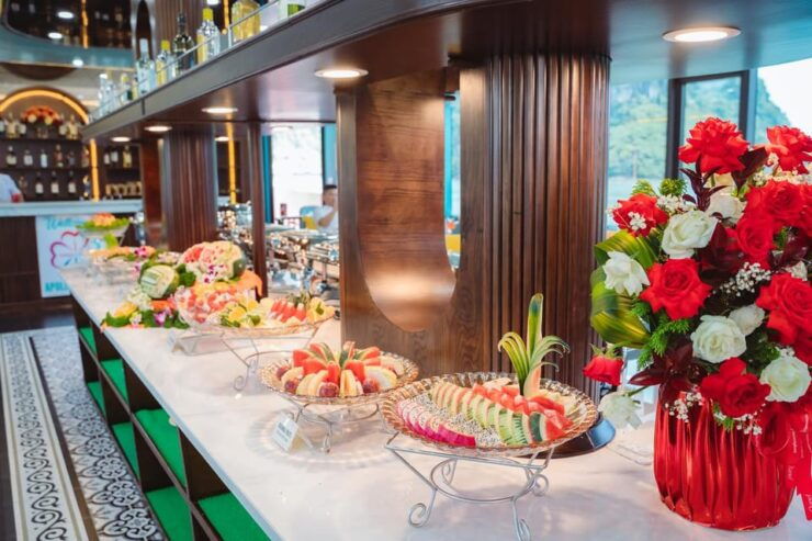 Hanoi: Ha Long Bay Cruise 5 Stars 1 Day (Apollo Cruise) - Included Amenities