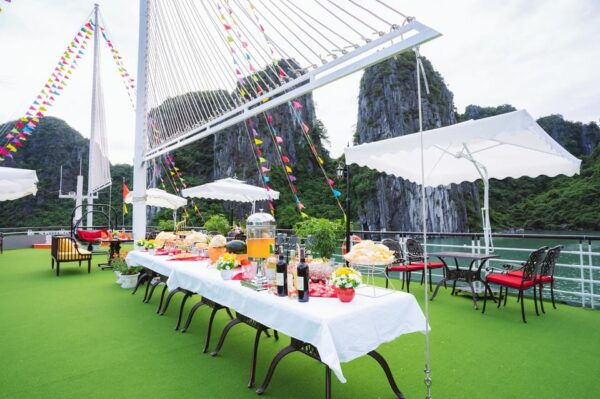 Hanoi: Ha Long Bay Cruise 5 Stars 1 Day (Apollo Cruise) - The Sum Up