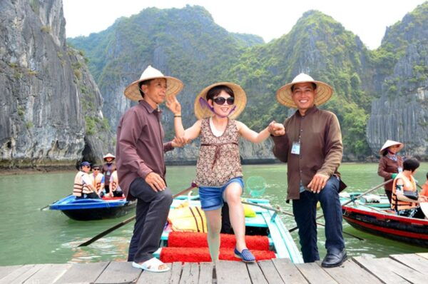 Hanoi: Ha Long Bay Cruise Day Tour Visit Titop Island & Cave - The Sum Up