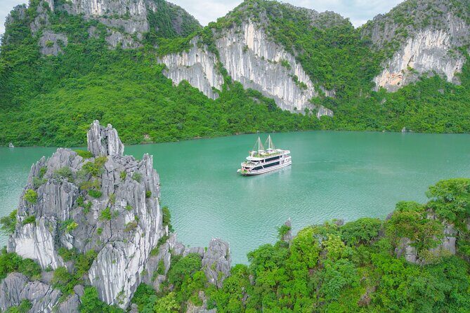 Hanoi: Ha Long Bay Day Tour - Cave Visit, Kayak& Sunset Party - Introduction