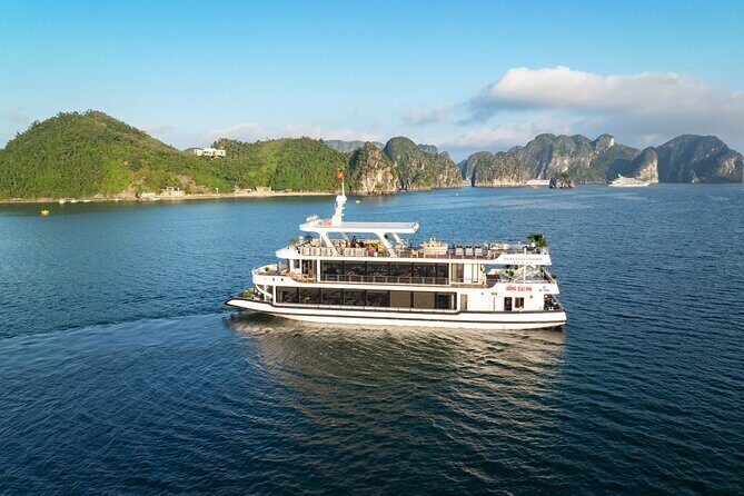 Hanoi: Ha Long Bay Luxury Cruise with Buffet Lunch & Limousine - A Deep Dive into the Experience