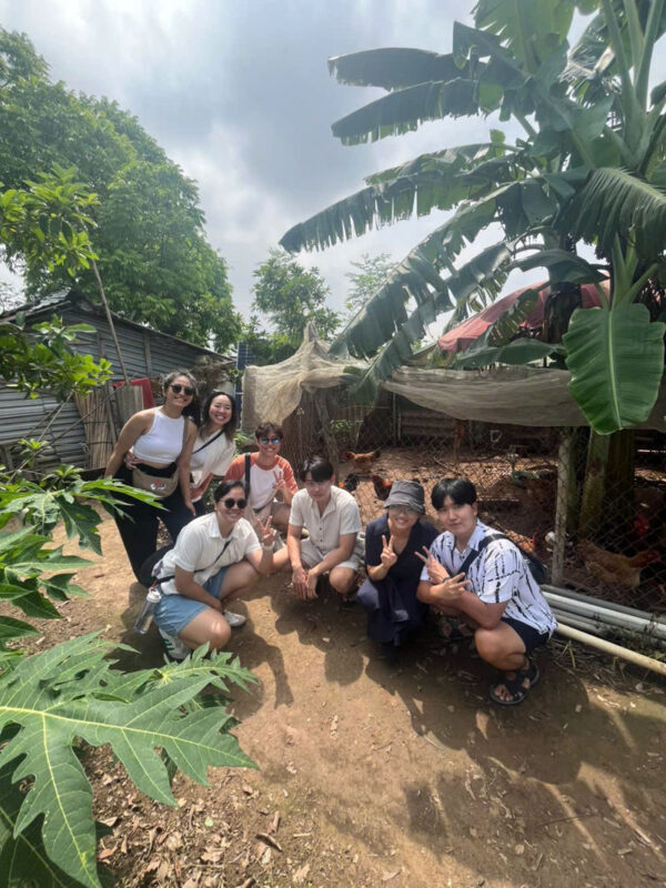 Hanoi: Half-Day Jeep Tour with City Highlights & Local Eats - Pagoda, memorial and railway sights