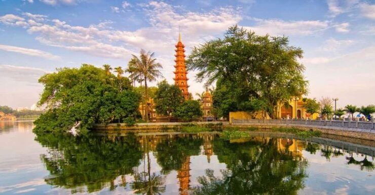 Hanoi: Half-Day Sightseeing Tour With Old Quarter Cyclo Ride - Overview of the Tour