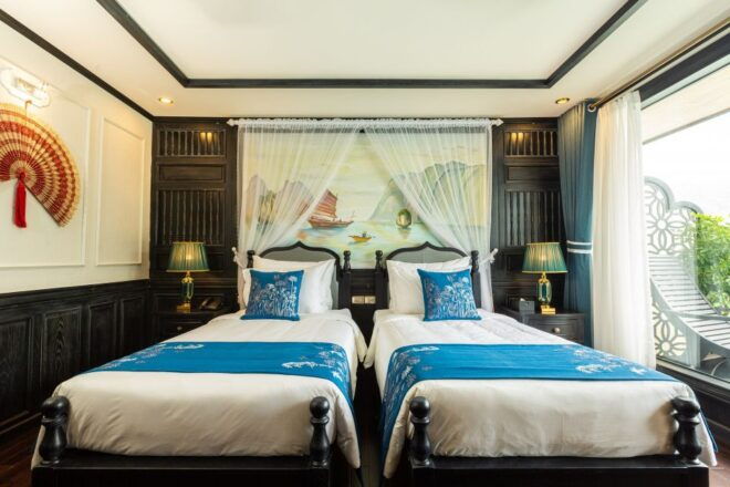 Hanoi: Halong Bay 2-Day Luxury Cruise With Private Balcony - Important Information