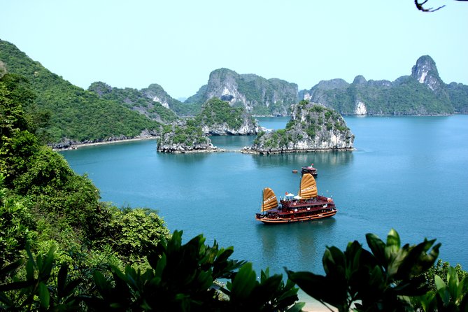 Hanoi- Halong Bay- Sapa-Hoa Lu- Tam Coc Package Tour 8 Days 7 Nights - Hoa Lu Ancient Capital