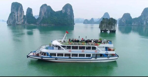Hanoi : Halong Excursion 5-Star Luxury Cruise With Buffet - The Sum Up