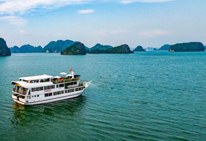 Hanoi: Halong, Lan Ha Bay Dragon Cruise, Kayaking, Meals,Bus - Transportation Details
