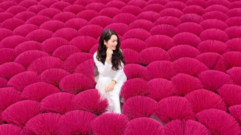 Hanoi: Hand Fan Village Or Hat & Incense Village SMALL GROUP - Conical Hat Village: Painting a Piece of Vietnam