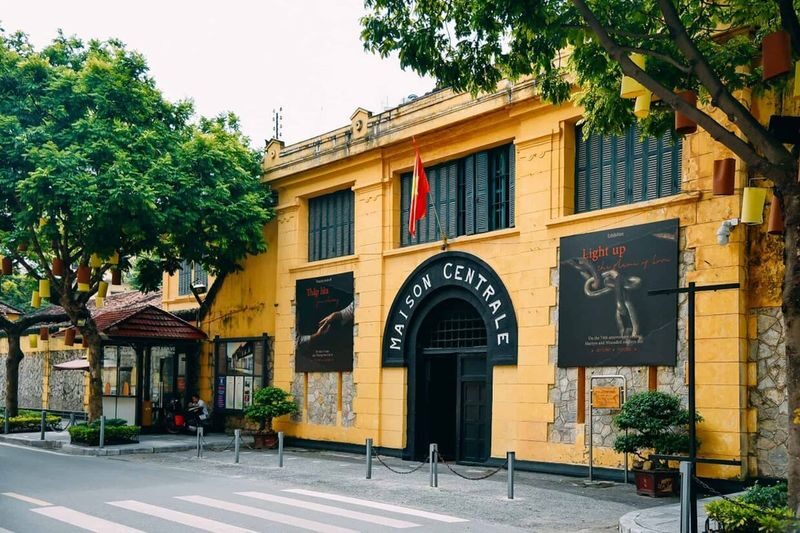 Hanoi Heritage Tour by E-Bike or Car:Hoa Lo Prison, Imperial Citadel - A compact outing, with a few timing details to check