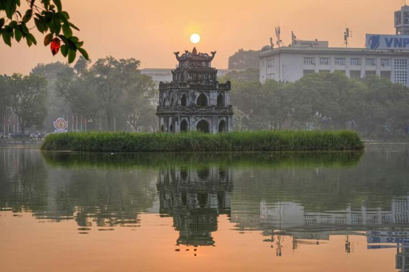 Hanoi Hidden Gems: Old Quarter & Train Street Walking Tour - Good To Know