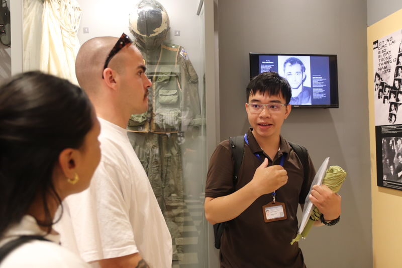 Hanoi: Hoa Lo Prison & Cho Gioi Historical Half-Day Tour - Who should book this Hanoi history tour?