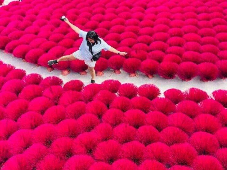 Hanoi : Incense Village & Conical Hat, Train Street Half Day - Itinerary Details