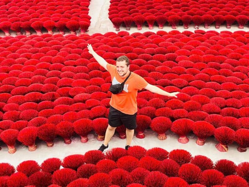 Hanoi: Incense Village, Hat-Making & Lacquer Artisan Tour - Authentic, Family-Run Craftsmanship