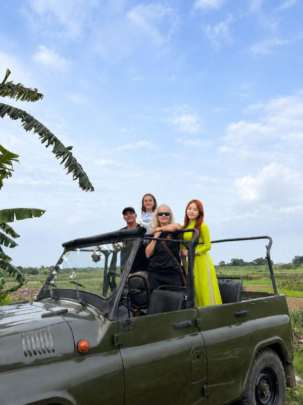 Hanoi Jeep City Tour with Ao Dai Female Guides - Bun cha and egg coffee: a good finish