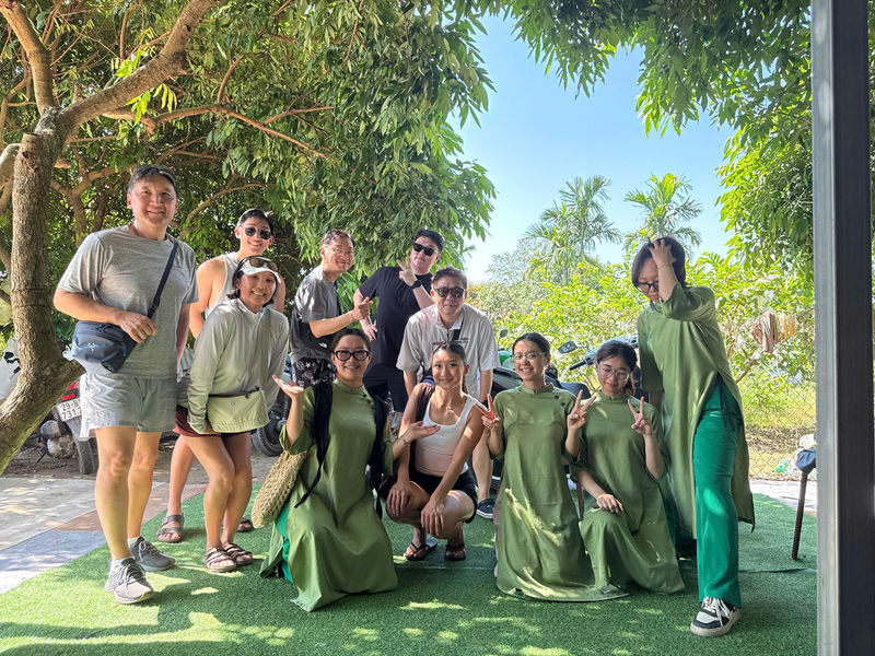 Hanoi Jeep City Tour with Ao Dai Female Guides - Who will enjoy this tour most?