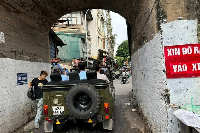 Hanoi Jeep Night Street Foodie Tour, Train Street and Egg Coffee - The Experience Guides & Reviews