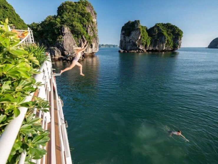 Hanoi: Lan Ha Bay & Cat Ba Island Day Trip on Luxury Cruise - Trip Overview and Pricing