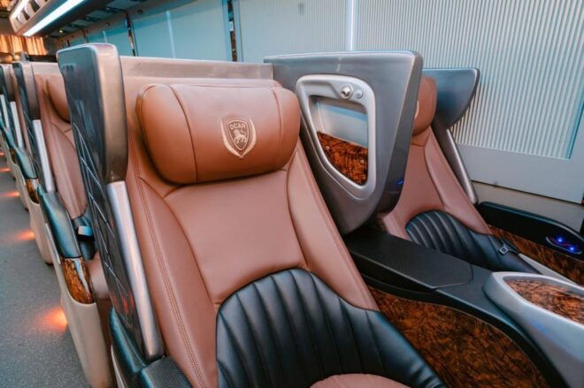 Hanoi: Limousine Bus Tickets to Cat Ba, Modern- High Quality - Travel Schedule