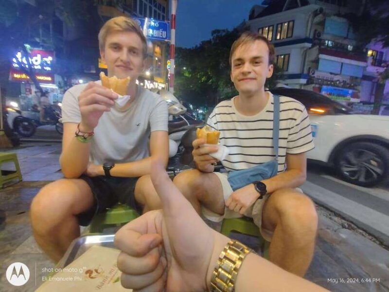 Hanoi Local Experience Food Tour With a Local Foodie - Good To Know