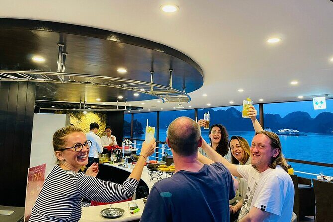 Hanoi: Luxury 2-Day Halong & Lan Ha Bay CruiseBalcony & Bathtub - An Overview of the Experience