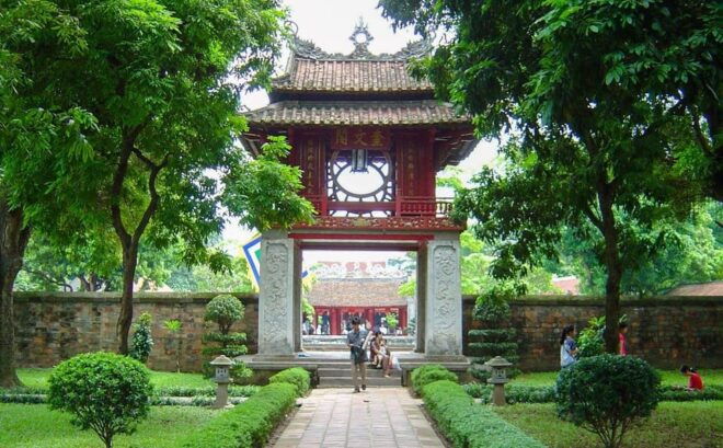 Hanoi Luxury City Full Day Tour by Limousine Bus - Meeting and Pickup Information