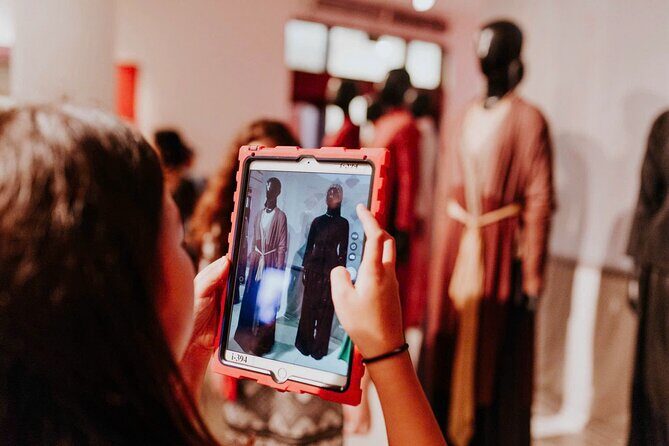 Hanoi Luxury City Tour 1 Day by Limousine and Deluxe Lunch - Final Thoughts: Who is This Tour Best For?