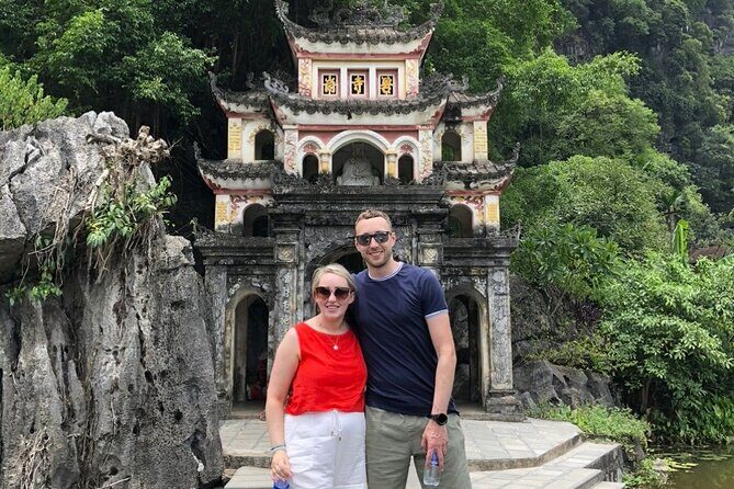 Hanoi: Luxury Private Tour to Trang An, Bich Dong & Mua Caves - FAQ