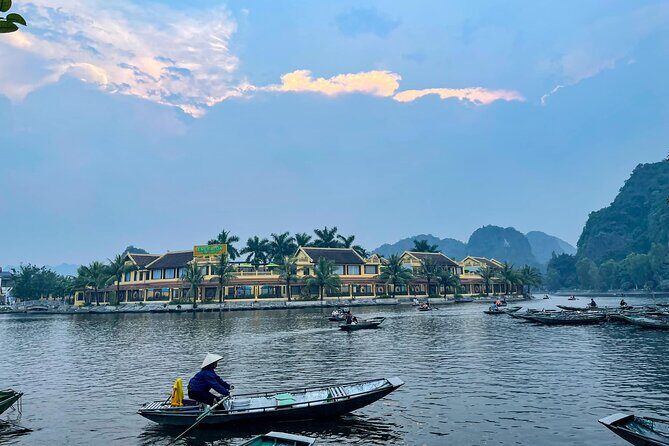 Hanoi: Luxury Small Group to Hoa Lu, Tam Coc, Mua Cave - Practical Details & What to Expect
