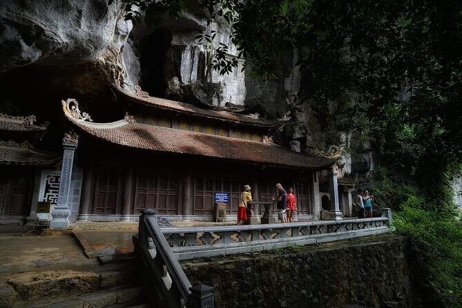 Hanoi: Luxury Tour to Trang An, Bich Dong, Local Family, Mua Cave - A Detailed Look at the Experience