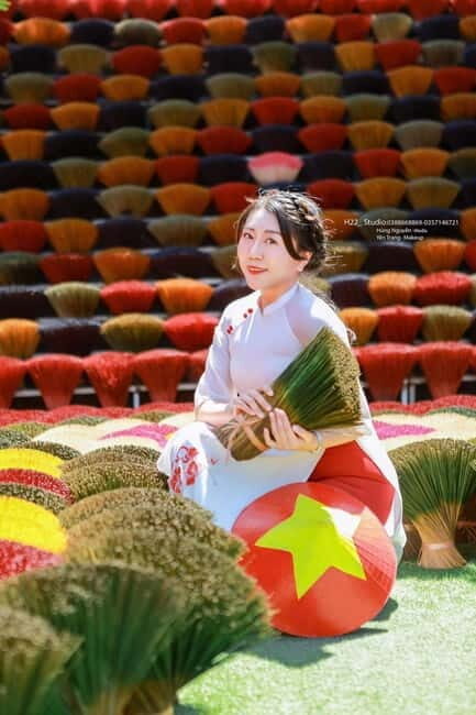 Hanoi: Mat Weaving Village or Incense Village, Hat Village - FAQs