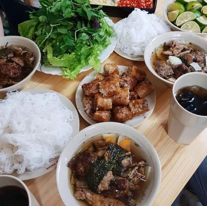 Hanoi: Michelin Guide Street Food Tour with Spa Experience - Who Should Consider This Tour?