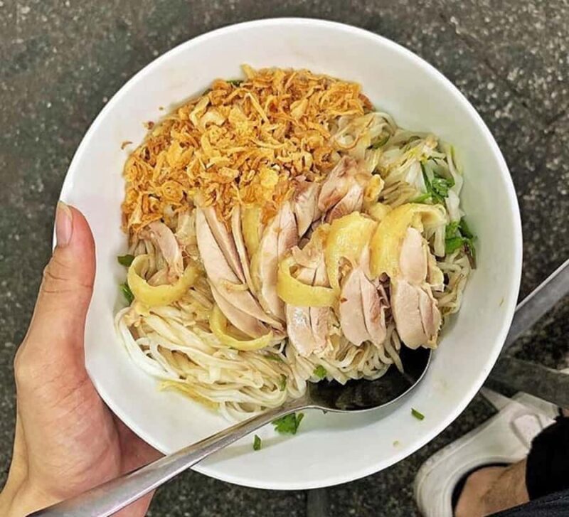 Hanoi: Michelin Guide Street Food Tour with Spa Experience - FAQ