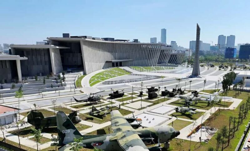 Hanoi: Military History Museum, Hoa Lo Prison & Gardens Tour - A Detailed Look at the Tour Experience