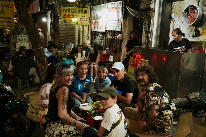 Hanoi Motorbike Street Food Tour With Sightseeing - Authentic Experiences & Local Interactions