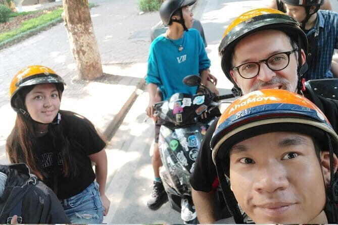 Hanoi Motorbike Tour for Historical Culture and Fun Sightseeing - Starting Off: Comfort and Clarity