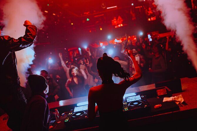 Hanoi Night Bar Crawl with Local Guide & Free Shots - Good To Know