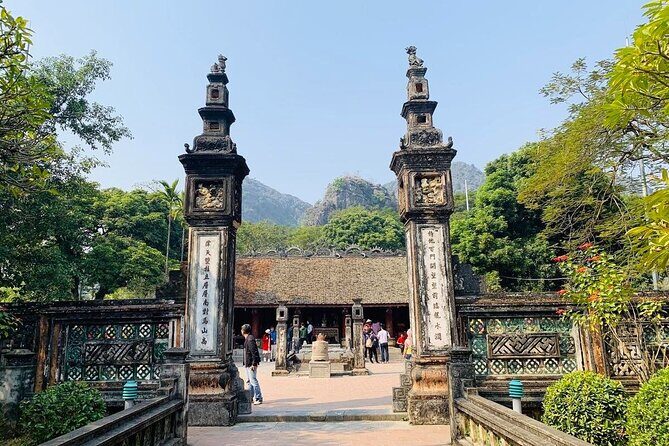 Hanoi: Ninh Binh Day Trip to Hoa Lu, Tam Coc & Mua Caves - FAQs about this Tour
