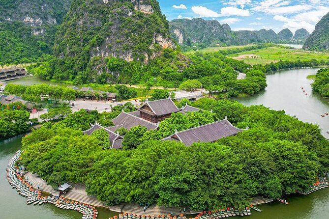 Hanoi Ninh Binh Full Day Bai Dinh Trang An Mua Caves Tour - An In-Depth Look at the Ninh Binh Full Day Tour
