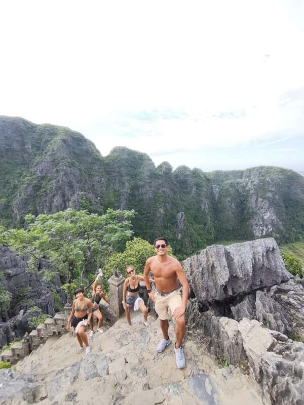 Hanoi: Ninh Binh, Trang An Boat, Bai Dinh & Mua Cave Sunset - FAQ