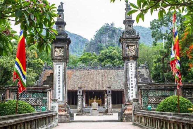Hanoi: Ninh Binh Transfer by Luxury Limousine - Departure Procedures